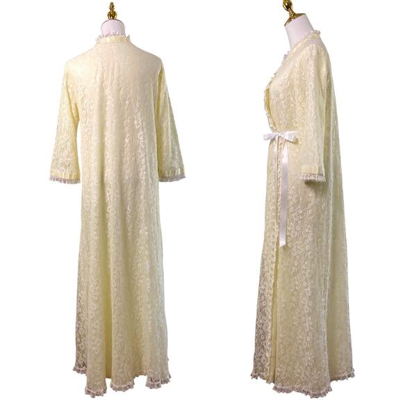 Vintage 60s Odette Barsa Pastel Yellow Lace Overlay Maxi Dressing Robe Size M - Picture 8 of 13